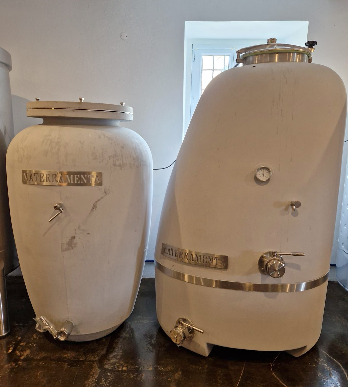 WiseAmphora e WiseShape 10 HL na adega da Materramenta nos Açores